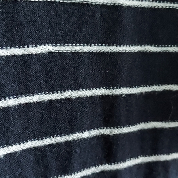 Top - Picture 4 of 4